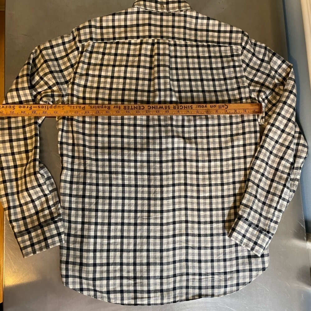 J Crew - Mens - brushed twill shirt - Picture 6 of 7